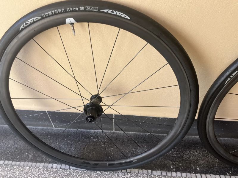 Kola Giant SLR pro ráfkové brzdy