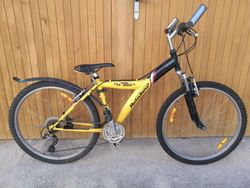 Zánovní horské kolo 26" TREK/CROOS Rainbow M 800