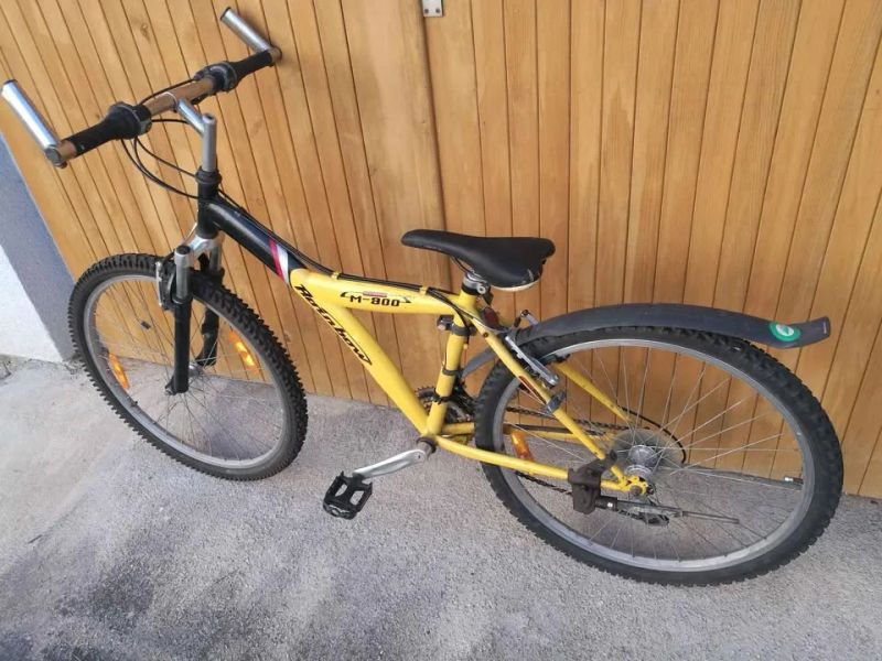 Zánovní horské kolo 26" TREK/CROOS Rainbow M 800