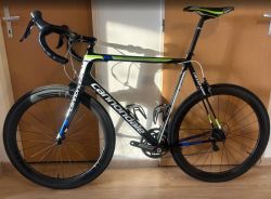 Cannondale SupersixEvo, vel 60, karbonové kolo o váze 7,8kg, včetně zapletených 5cm kol EIE