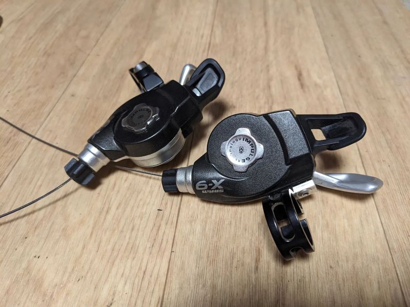 Řazení Sram X9 3x9 v top stavu, téměř nepoužité