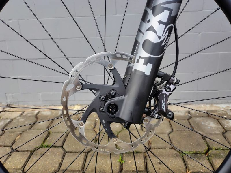 Lee Cougan Quest L, full FOX/XT, najeto 50km, jako nový viz foto