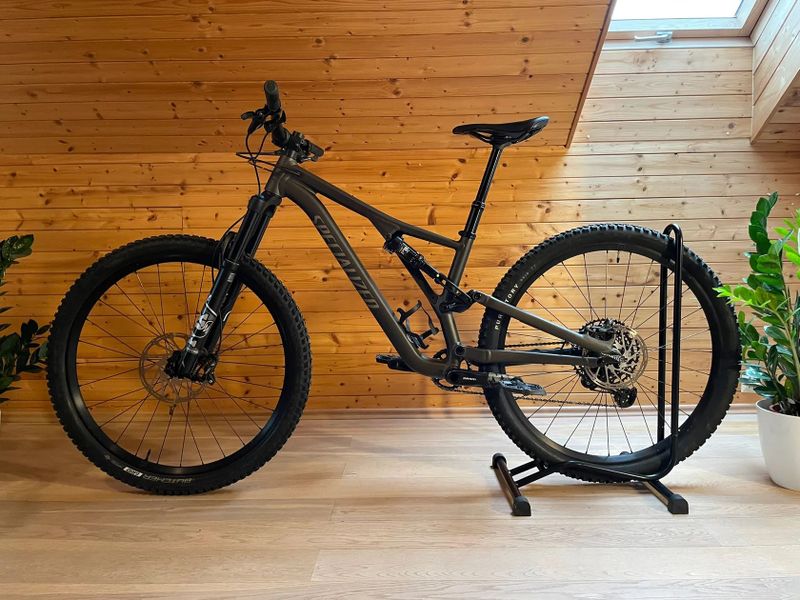 Specialized Stumpjumper Comp Alloy S3 2023 - Satin Gunmetal