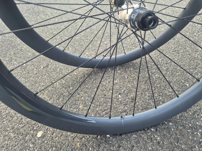 Zapletená kola OQUO RP50LTD