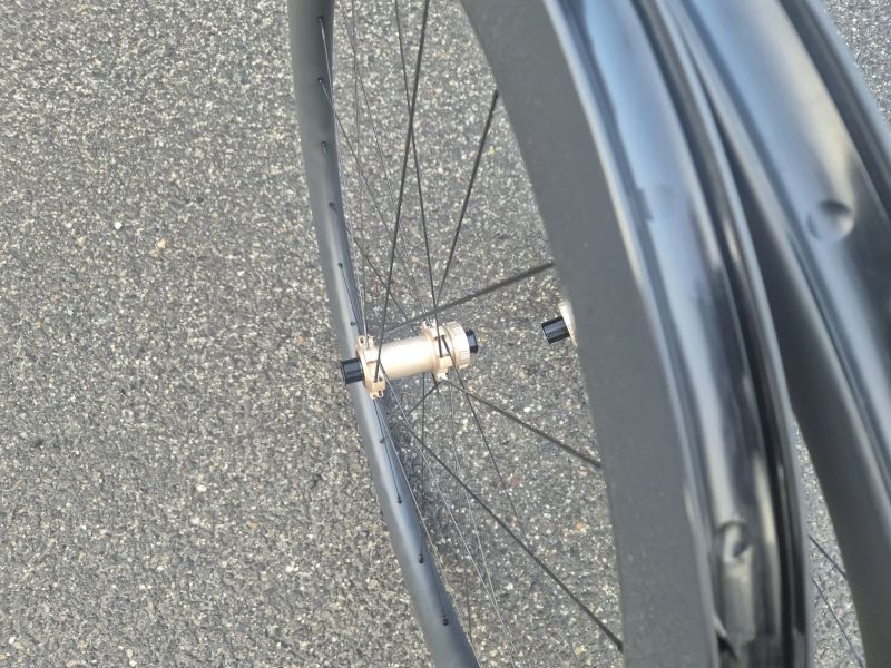 Zapletená kola OQUO RP50LTD