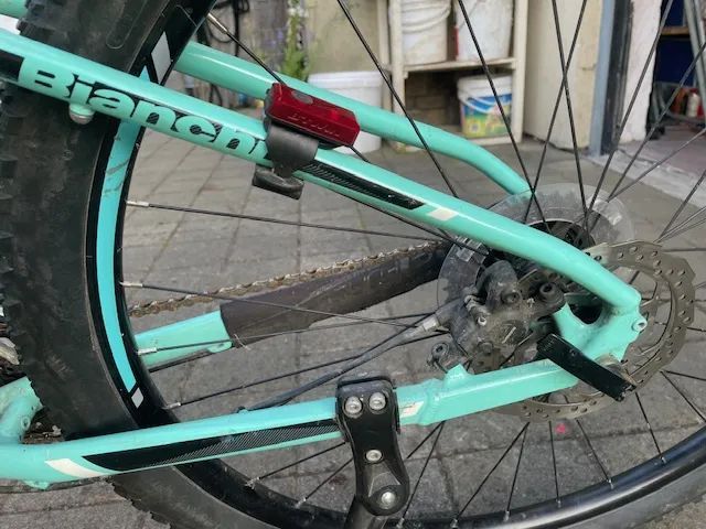 Bianchi 15 pro náctileté 