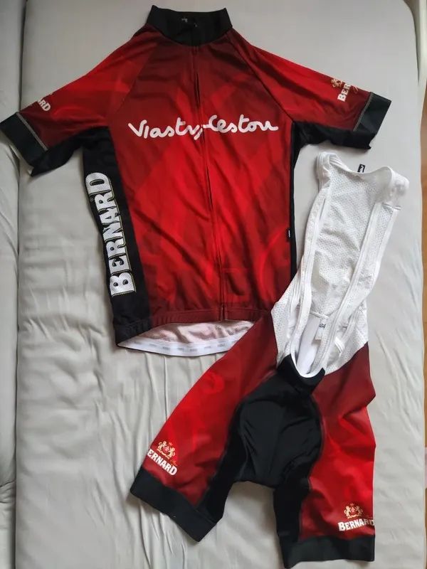 Cyklistický závodní dres Bernard vel. M, cyklistické triko a kalhoty