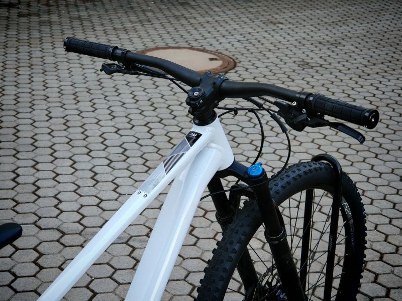 Rockrider AM100 - vylepšeno