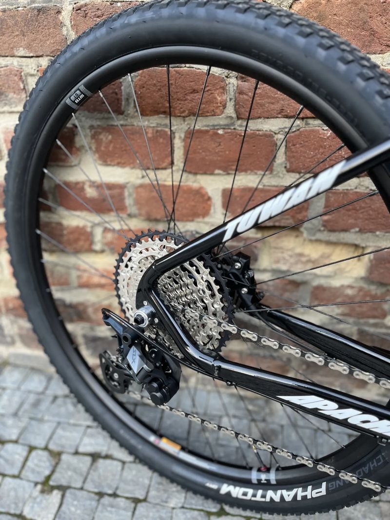 Apache Tuwan MTB 12,7kg SLX 12speed Axon 34mm
