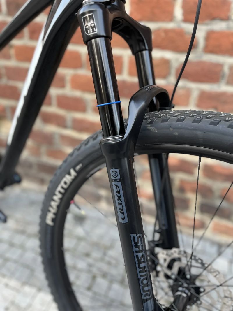 Apache Tuwan MTB 12,7kg SLX 12speed Axon 34mm