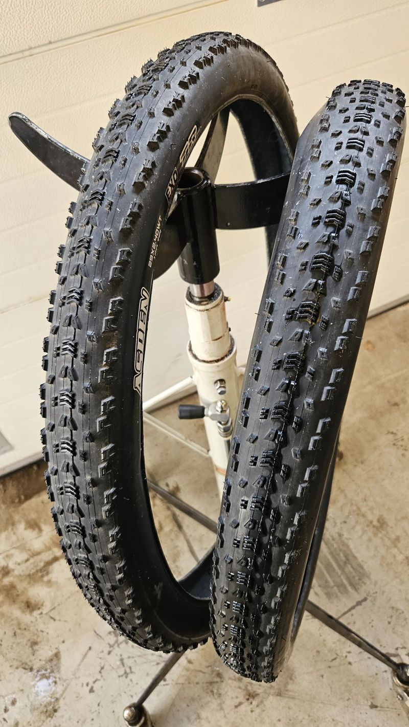 Pláště Maxxis Aspen 29x2.40 WT EXO TR 120 TPI