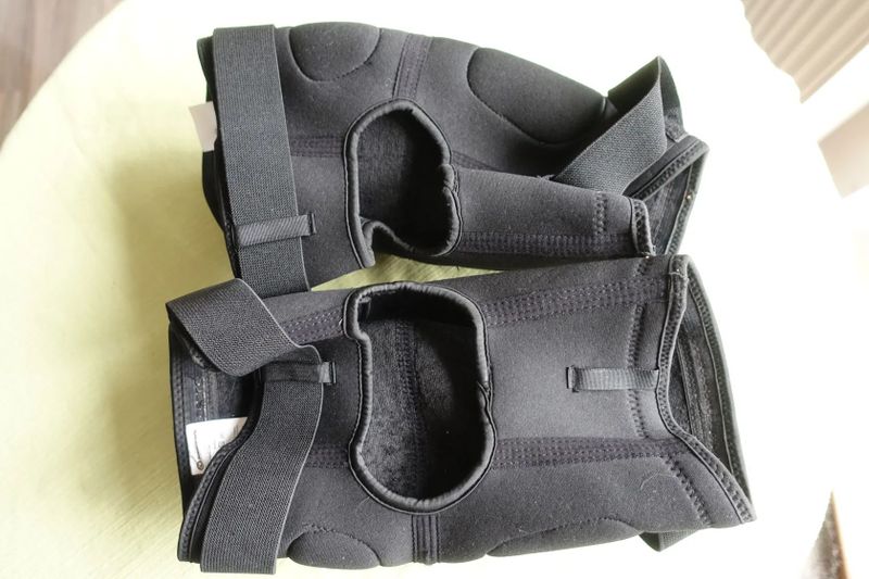 Chrániče kolen KLS