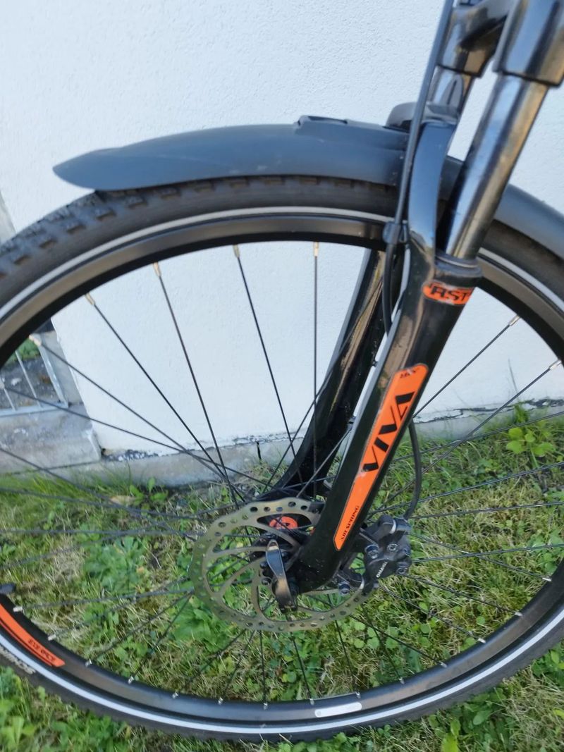 Leader Fox Cross najeto pouze 800 km