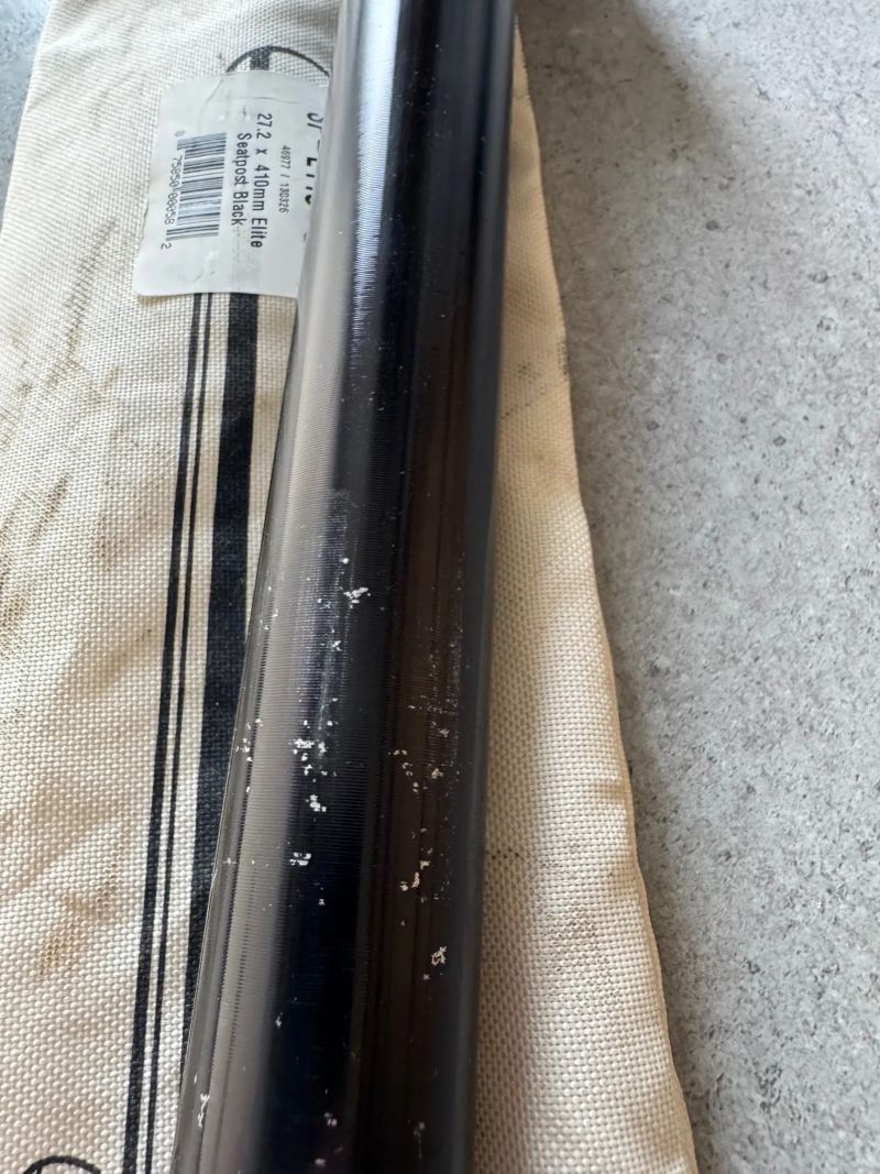 Thomson Elite sedlovka