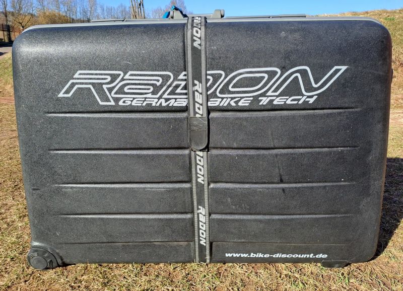 Pevný přepravní kufr na kolo Radon