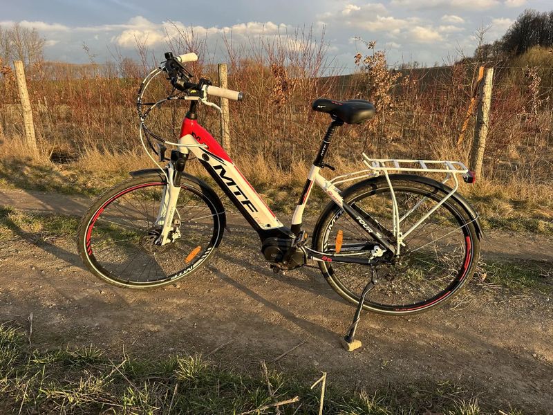 Dámské elektrokolo MTF Tour 5.2 – 720 Wh baterie, středový motor, vel. L