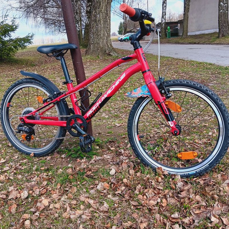 Rock Machine Thunder