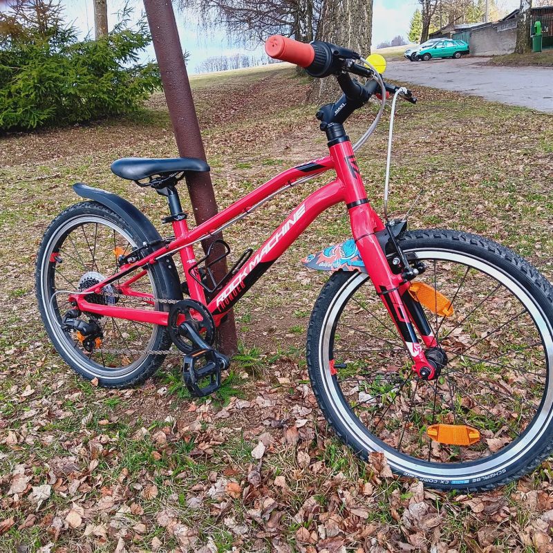 Rock Machine Thunder