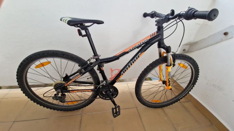 Author a-matrix 26'' rám 13,5''