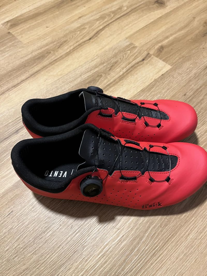 Silniční tretry Fizik Vento