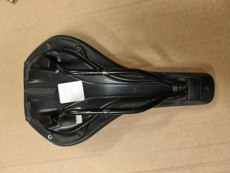 sedla cyklo FIZIK SPACIALIZED BONTRAGER PROLOGIO