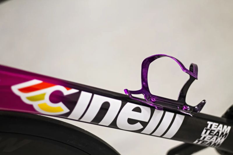 Cinelli Pressure 2, Sram RED AXS Etap, Powermeter, Mavic Cosmic UST SL