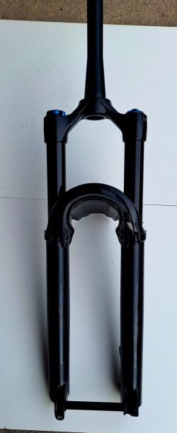 Fox Performance 36, 150mm, stav nové.