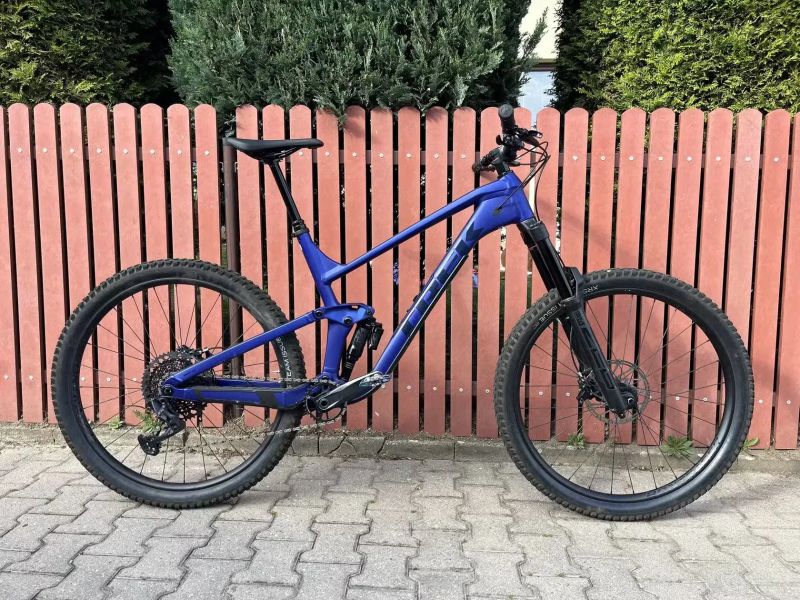 Trek Slash 8