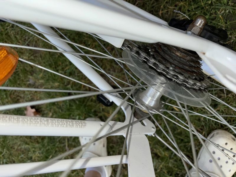 Městské kolo ELOPS 520 – limitovaná edice (svátek matek), velikost L/XL