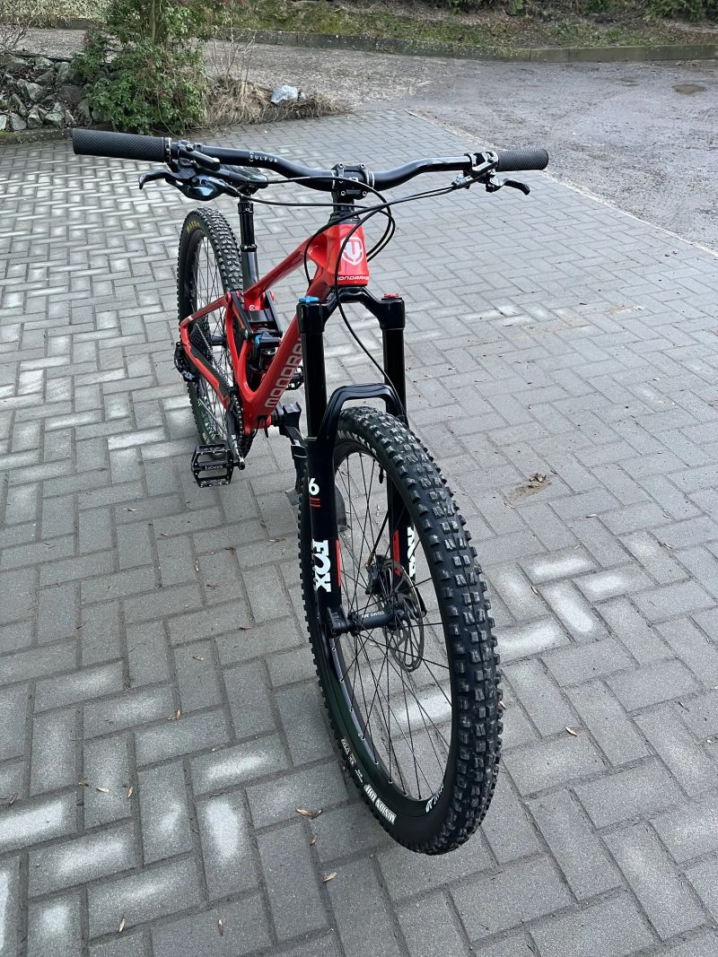 Mondraker Carbon foxy R