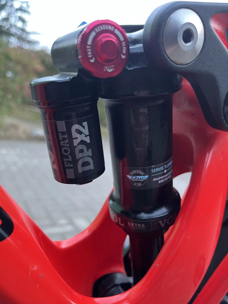 Mondraker Carbon foxy R