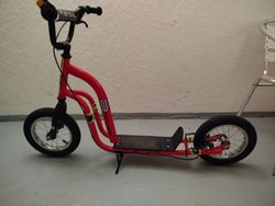 Prodám koloběžku. 