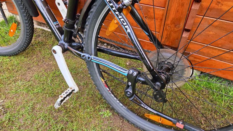 Chlapecké horské kolo 26" Author Basic ram 17" postava 157-175cm.