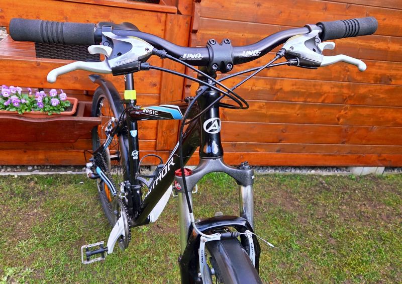 Chlapecké horské kolo 26" Author Basic ram 17" postava 157-175cm.