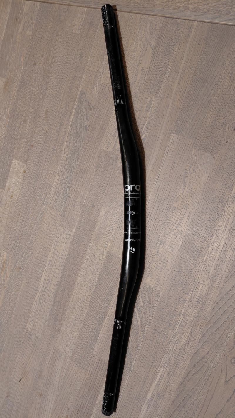 Řidítka Bontrager 750mm 31.8