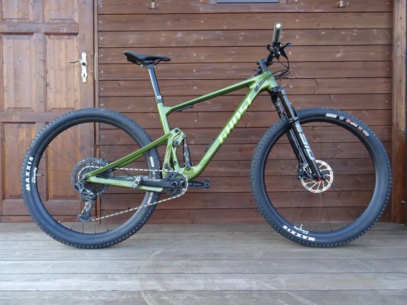 Ghost Lector FS Universal 120/120 - vel.M, koupen nový 28.5.2025, najeto 100 km