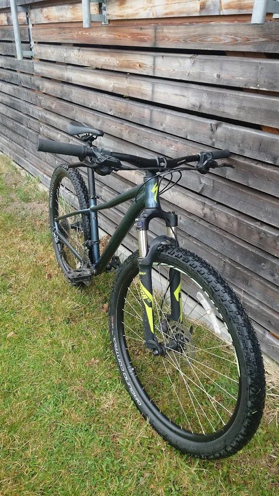 Specialized Rockhopper Comp, velikost S, 27,5"