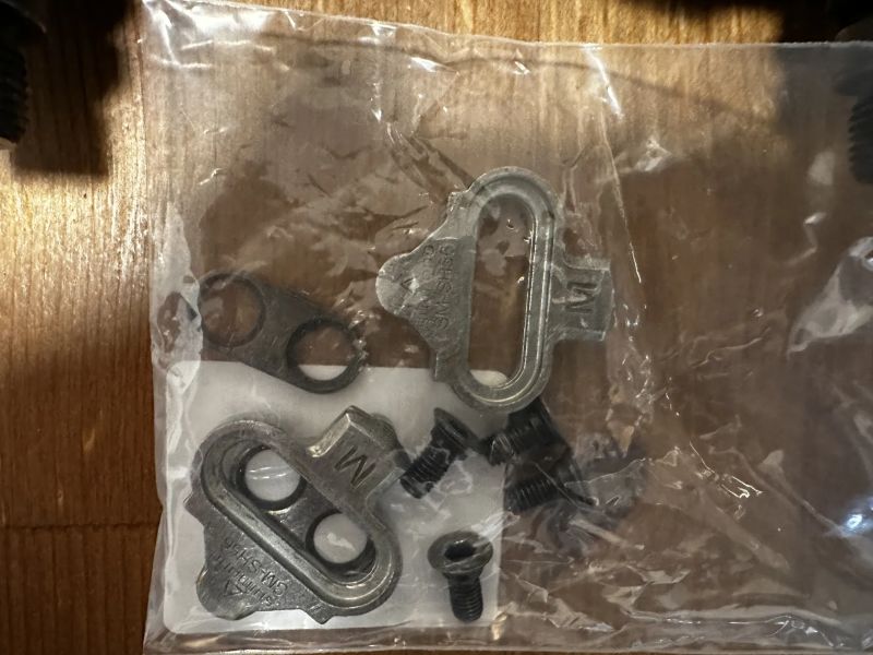 Nášlapné pedály Shimano PD-T400 CLIC´R, kompletní balení