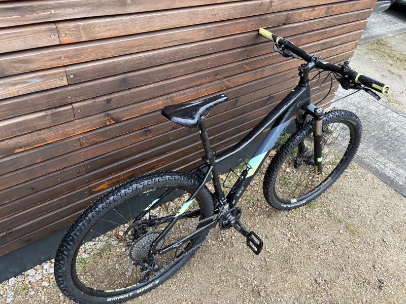 CUBE ACCESS WS RACE 27,5" | vel. 16" (S)