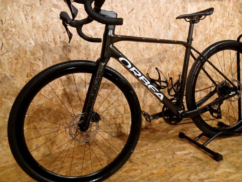 Gravel ORBEA TERRA H40 Infinity Green-Ivory White 2025