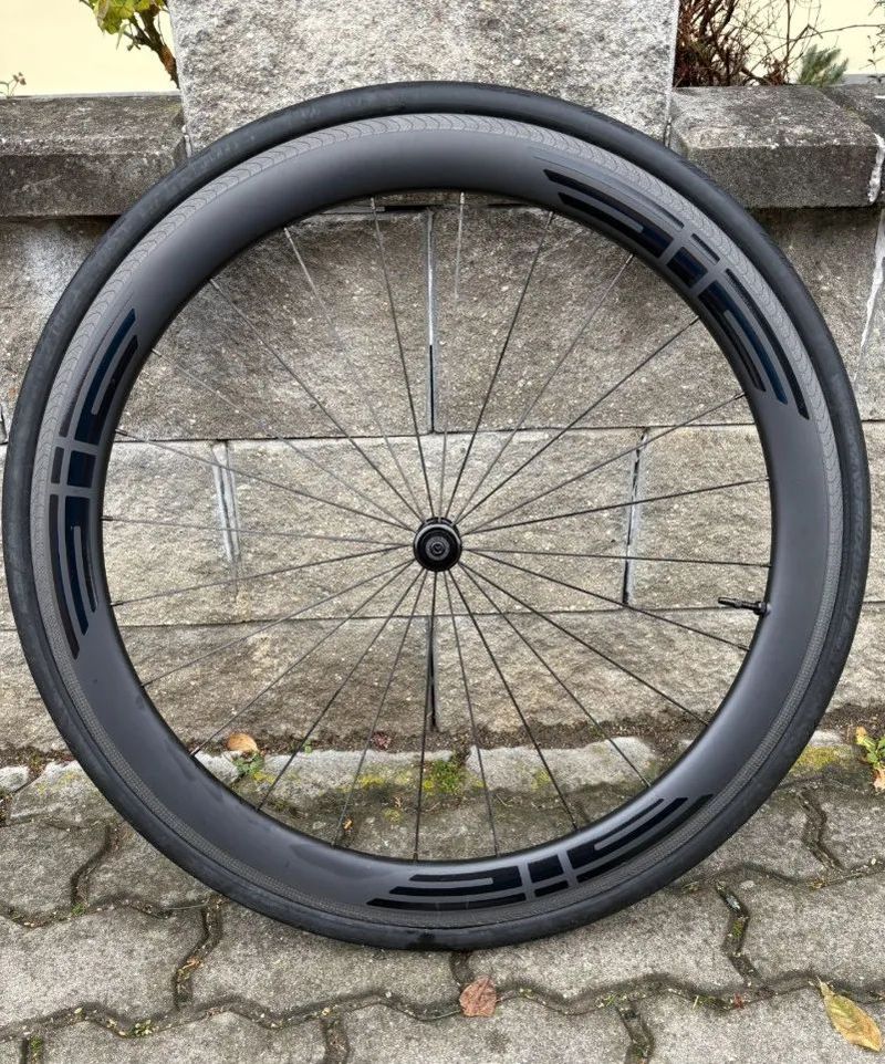 Silniční karbonová zapletená kola EIE - 5cm, ráfková brza