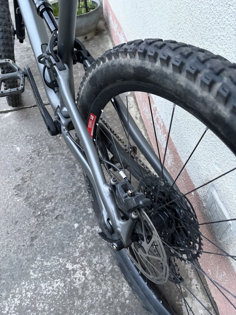 Specialized Status 160