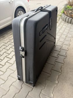 Prodám kufr na kolo B&W