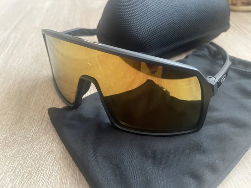Oakley Sutro Matte Carbon/Prizm 24K