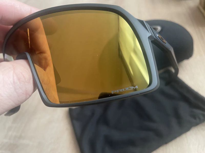 Oakley Sutro Matte Carbon/Prizm 24K