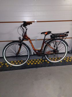 Crussis Crussis e-Country 5.6 | 576 Wh | TOP stav