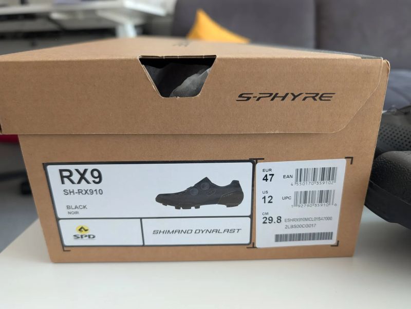 Tretry na gravel Shimano S-Phyre SH-RX910, vel. 47 černá