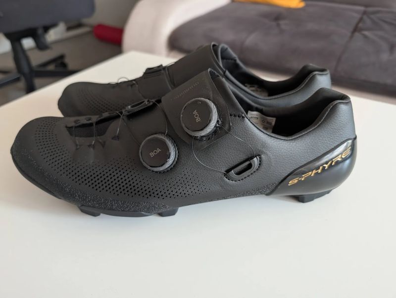 Tretry na gravel Shimano S-Phyre SH-RX910, vel. 47 černá