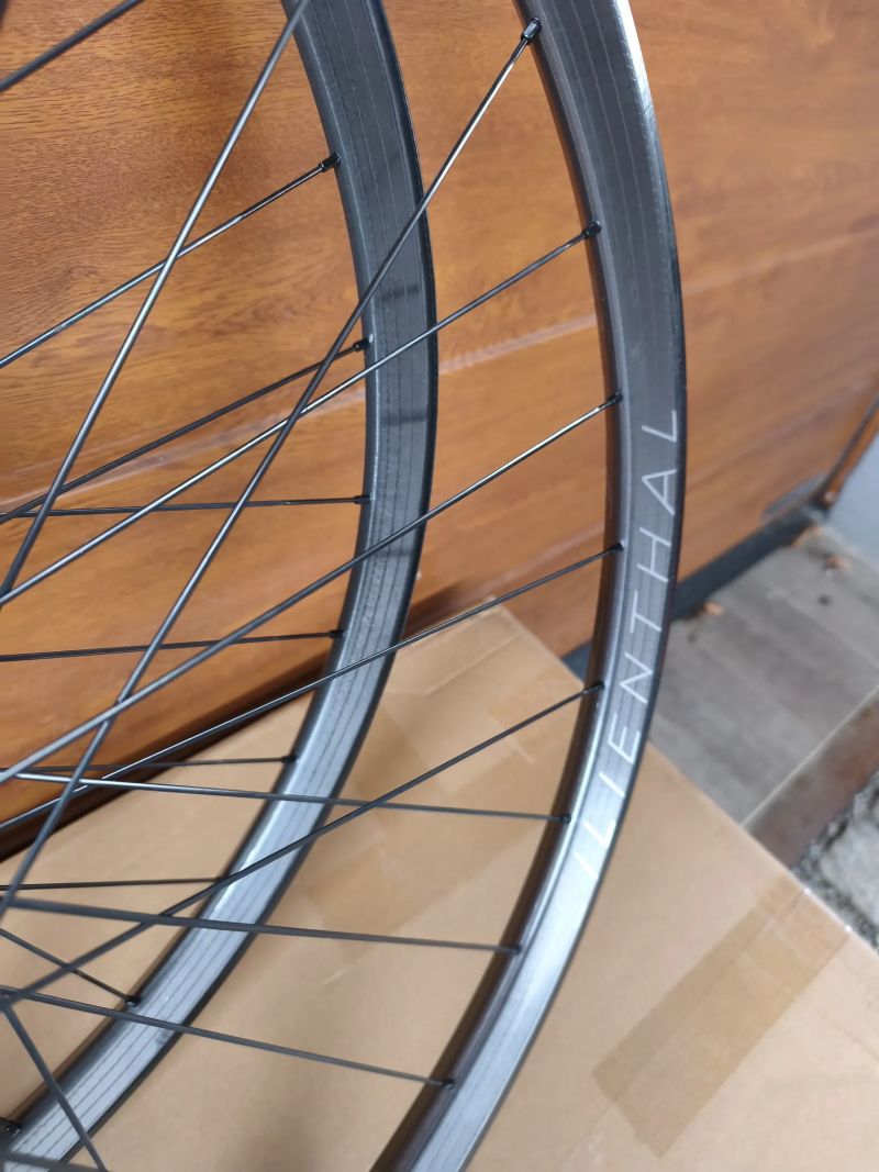 Zapletená kola Syntace Lilienthal CX Ray Carbon MTB 29 Boost XD XC Marathon