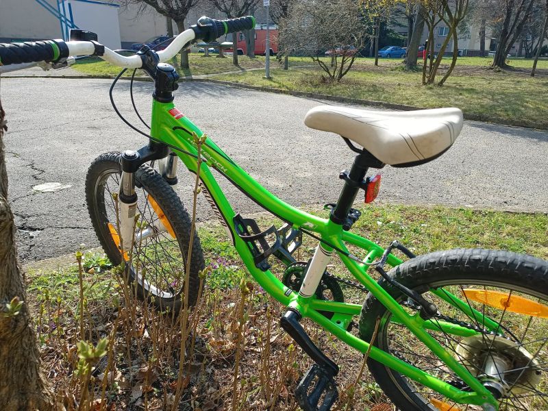 Specialized Hotrock 20